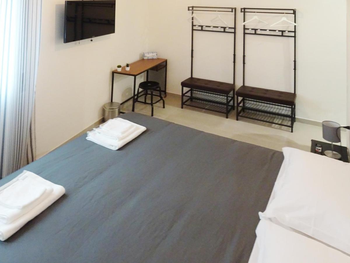 Smart Rooms Пистойя Экстерьер фото