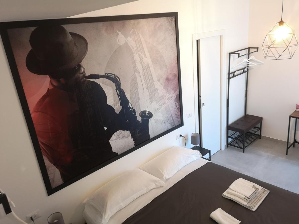 Smart Rooms Пистойя Экстерьер фото