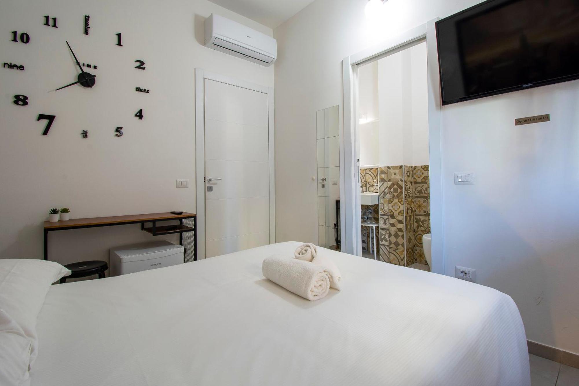 Smart Rooms Пистойя Экстерьер фото